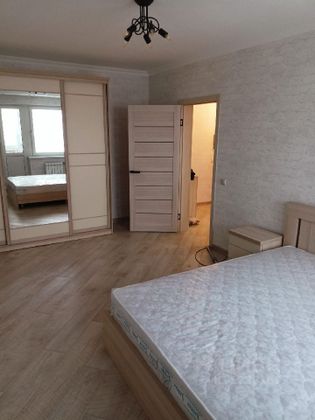 Аренда 1-комнатной квартиры 40 м², 21/23 этаж