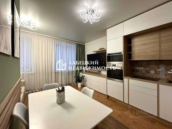 Продажа 2-комнатной квартиры 70,5 м², 7/18 этаж