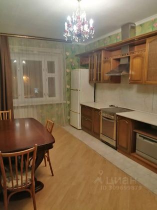 Аренда 3-комнатной квартиры 90 м², 3/4 этаж