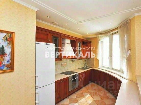 Аренда 4-комнатной квартиры 170 м², 4/6 этаж