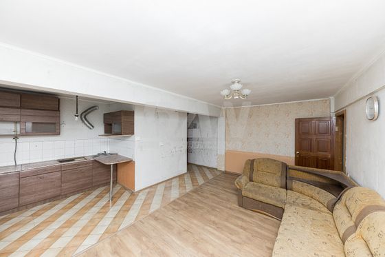 Продажа 3-комнатной квартиры 58,2 м², 4/4 этаж