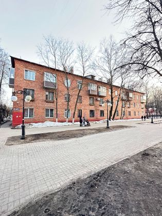 Продажа 2-комнатной квартиры 67 м², 2/3 этаж