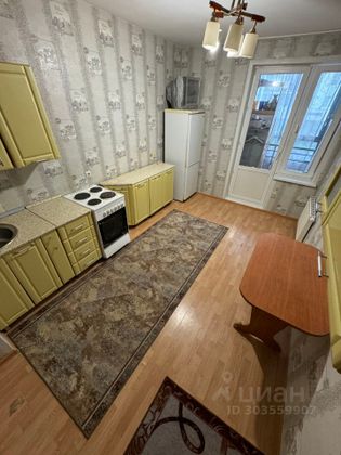 Продажа 2-комнатной квартиры 60 м², 2/13 этаж