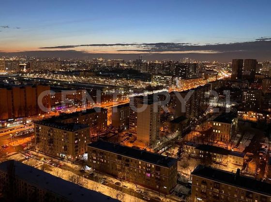 Продажа 2-комнатной квартиры 57,5 м², 30/30 этаж