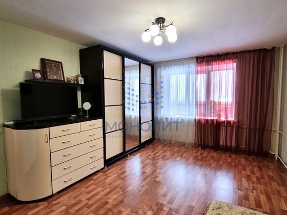 Продажа 2-комнатной квартиры 63 м², 1/10 этаж