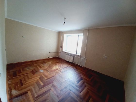 Продажа 4-комнатной квартиры 95 м², 2/14 этаж