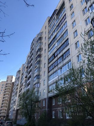 Продажа 2-комнатной квартиры 52 м², 10/12 этаж