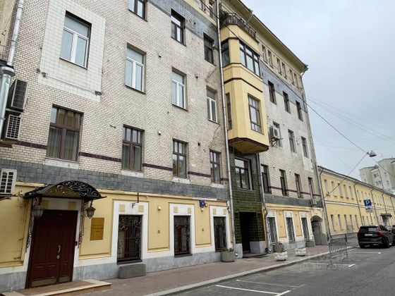 Продажа многокомнатной квартиры 172 м², 3/5 этаж