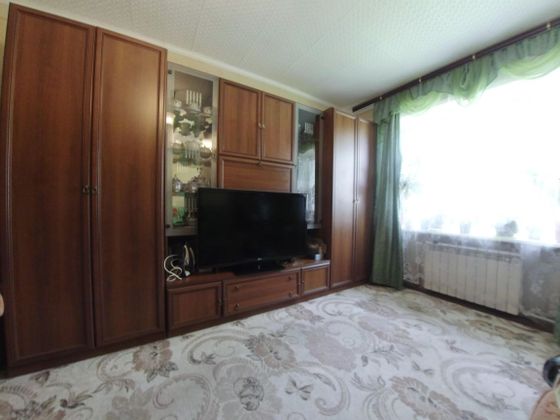 Продажа 2-комнатной квартиры 46 м², 1/2 этаж