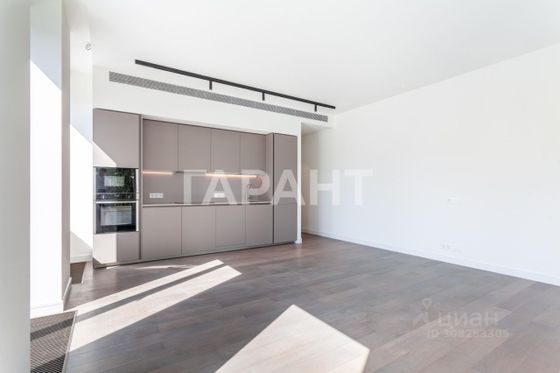 Продажа 2-комнатной квартиры 54 м², 4/21 этаж