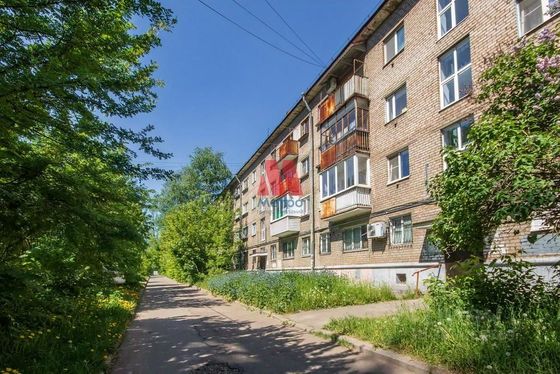 Продажа 1-комнатной квартиры 31,8 м², 2/4 этаж