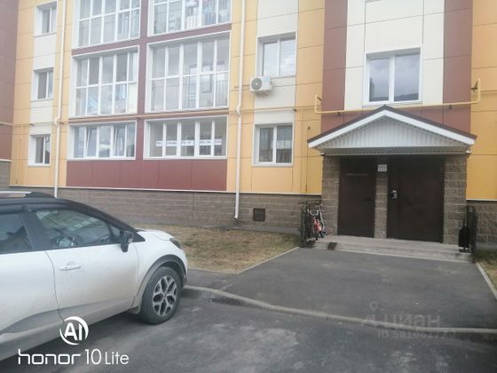 Продажа 1-комнатной квартиры 38 м², 1/3 этаж