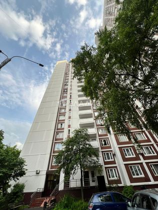 Продажа 1-комнатной квартиры 37,8 м², 22/23 этаж