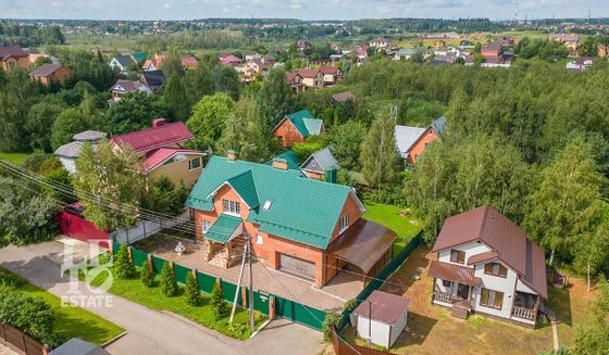 Продажа дома, 340 м², с участком 10 соток