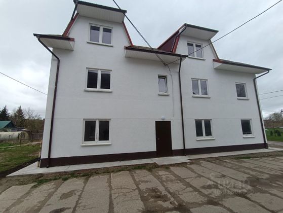 Продажа 2-комнатной квартиры 63 м², 2/3 этаж