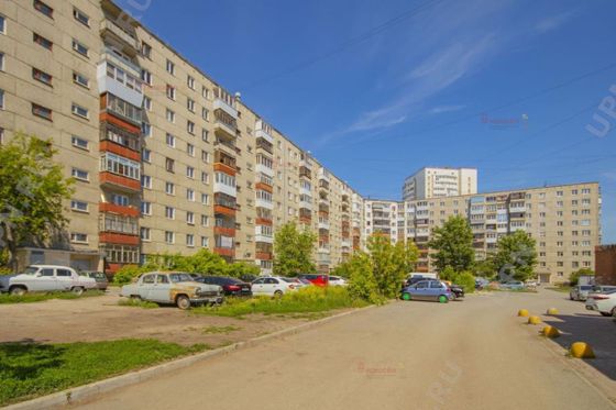 Продажа 4-комнатной квартиры 93 м², 1/9 этаж