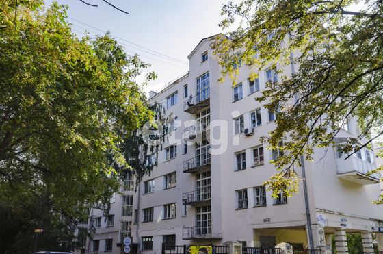 Продажа 3-комнатной квартиры 76 м², 2/6 этаж