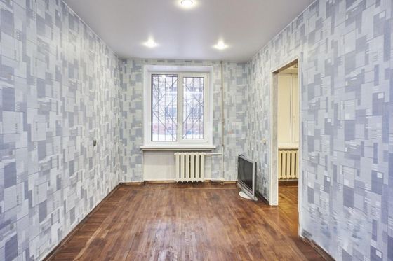 Продажа 2-комнатной квартиры 42,3 м², 1/5 этаж
