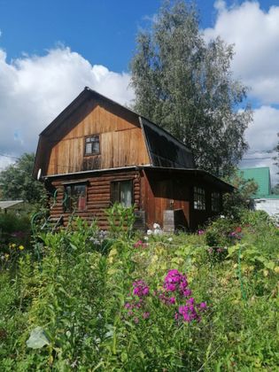 Продажа дома, 90 м², с участком 6 соток