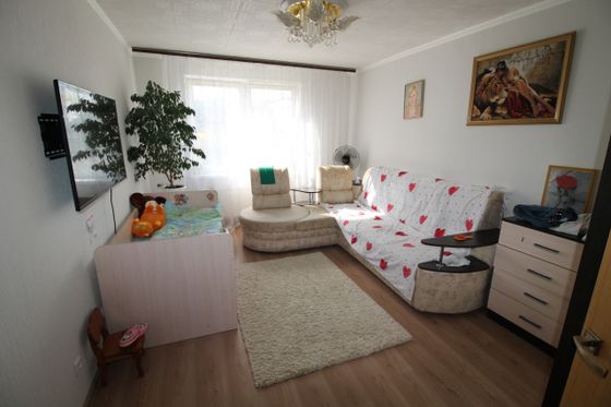 Продажа 3-комнатной квартиры 73 м², 1/9 этаж