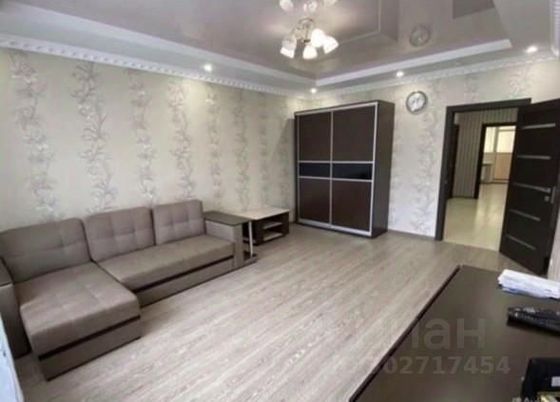 Аренда 1-комнатной квартиры 60 м², 2/14 этаж