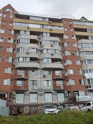 Продажа 2-комнатной квартиры 72 м², 2/10 этаж