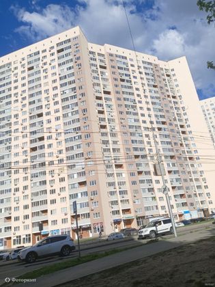 Продажа 1-комнатной квартиры 42 м², 17/23 этаж