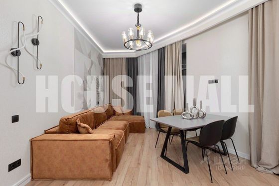 Продажа 4-комнатной квартиры 144 м², 35/58 этаж