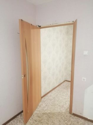 Продажа 2-комнатной квартиры 42 м², 1/10 этаж