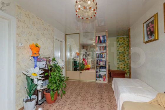 Продажа 3-комнатной квартиры 46 м², 1/5 этаж