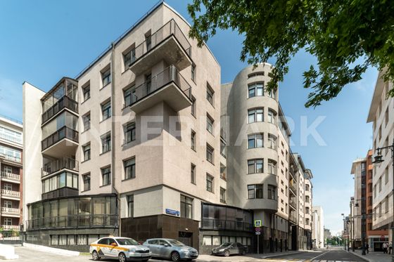 Продажа 2-комнатной квартиры 68 м², 6/7 этаж