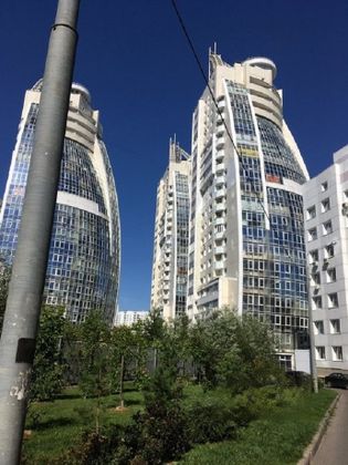 Продажа многокомнатной квартиры 190 м², 12/21 этаж