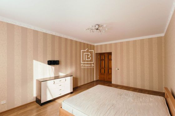 Продажа 2-комнатной квартиры 67 м², 2/9 этаж