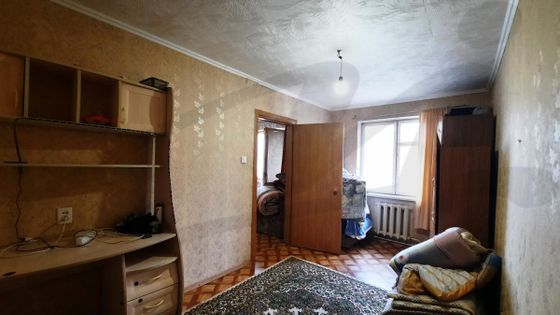 Продажа 3-комнатной квартиры 57 м², 5/5 этаж