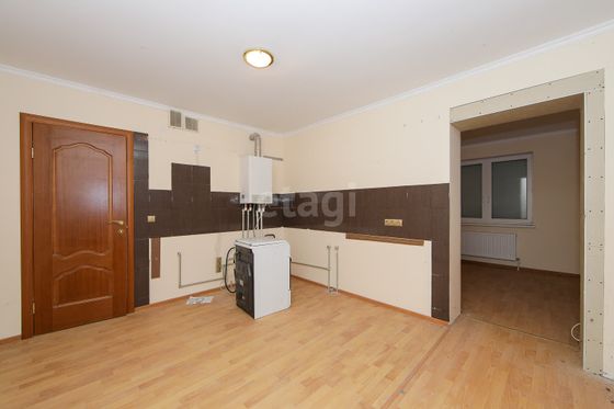Продажа 2-комнатной квартиры 94,6 м², 2/2 этаж