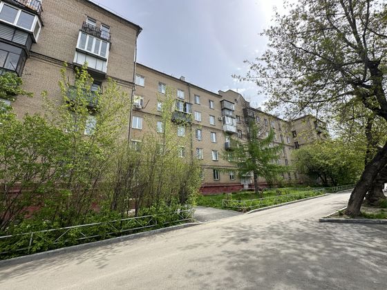 Продажа 2-комнатной квартиры 61 м², 1/5 этаж