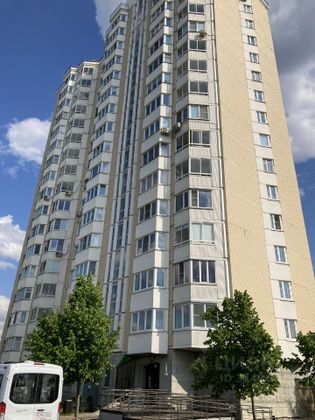 Продажа 3-комнатной квартиры 80 м², 15/19 этаж