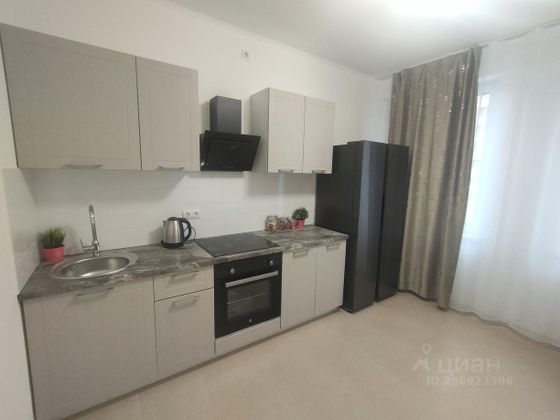 Продажа 2-комнатной квартиры 60 м², 3/22 этаж