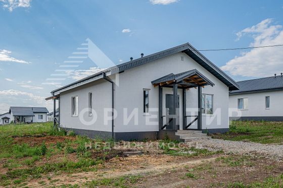 Продажа дома, 90 м², с участком 9 соток