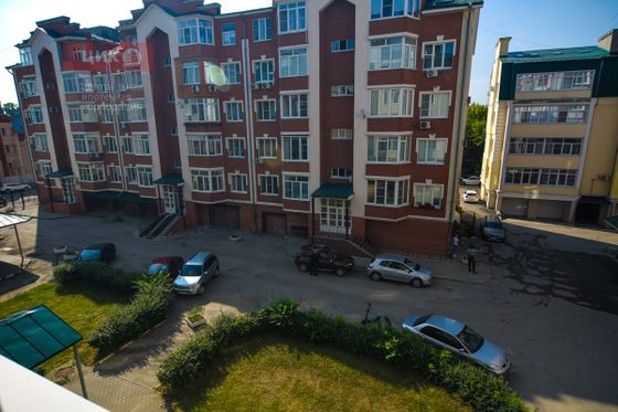 Продажа 3-комнатной квартиры 106 м², 3/5 этаж