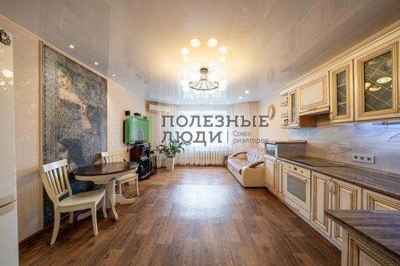 Продажа 3-комнатной квартиры 70,7 м², 2/10 этаж