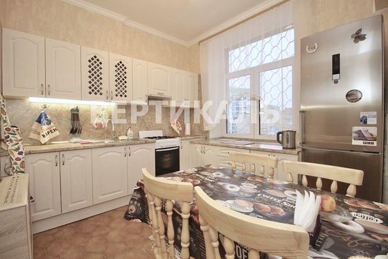 Аренда 4-комнатной квартиры 95 м², 8/8 этаж