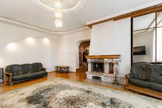 Продажа 3-комнатной квартиры 179,8 м², 5/8 этаж