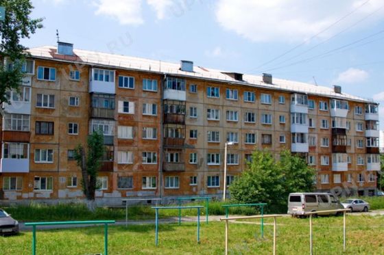 Продажа 2-комнатной квартиры 42 м², 1/5 этаж