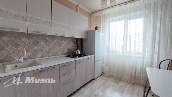 Продажа 3-комнатной квартиры 66 м², 8/9 этаж