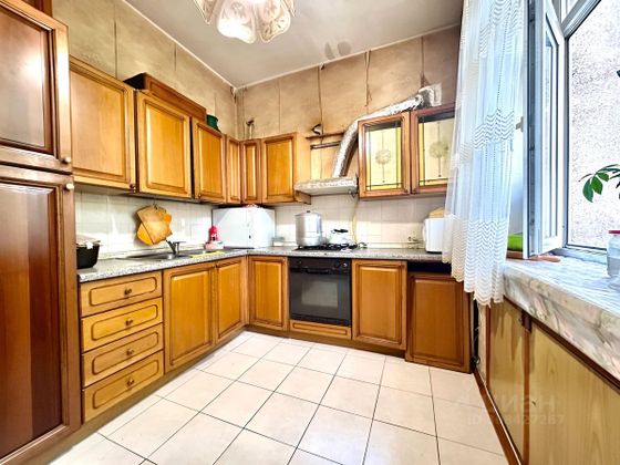 Продажа 4-комнатной квартиры 98,6 м², 2/6 этаж