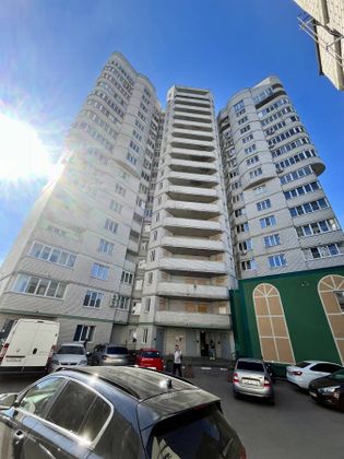 Продажа 3-комнатной квартиры 93,8 м², 10/16 этаж