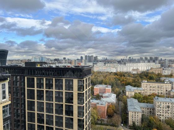 Продажа 4-комнатной квартиры 90 м², 27/27 этаж