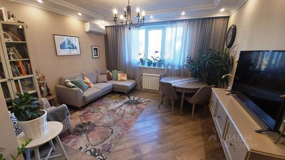 Продажа 3-комнатной квартиры 64 м², 4/12 этаж