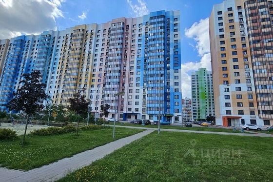 Продажа 2-комнатной квартиры 56,6 м², 10/19 этаж